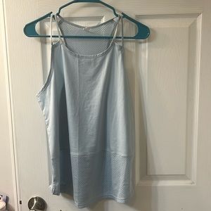 Under armor breathelux tank